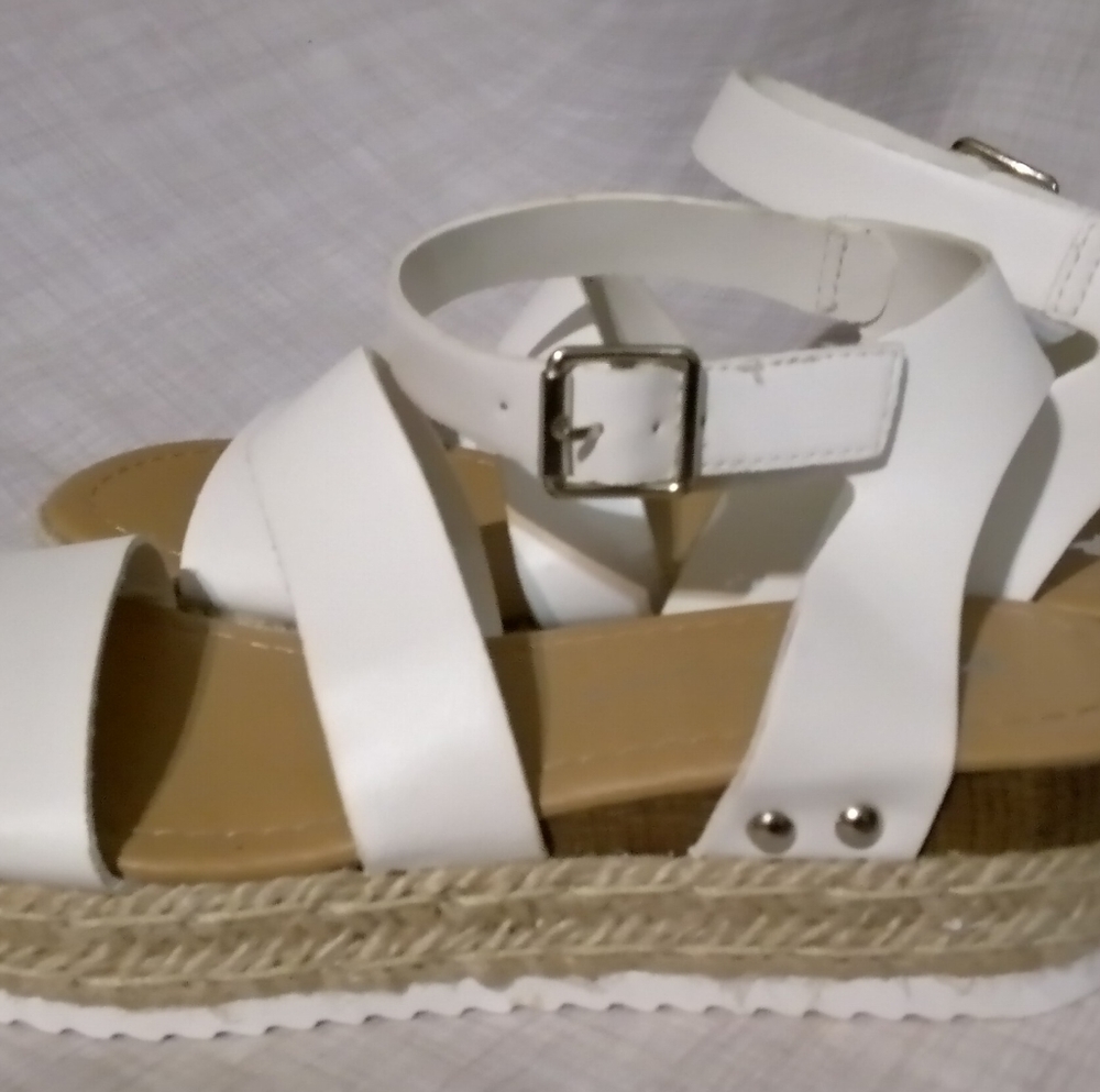 Girls Sarah Jayne Platform Sandals